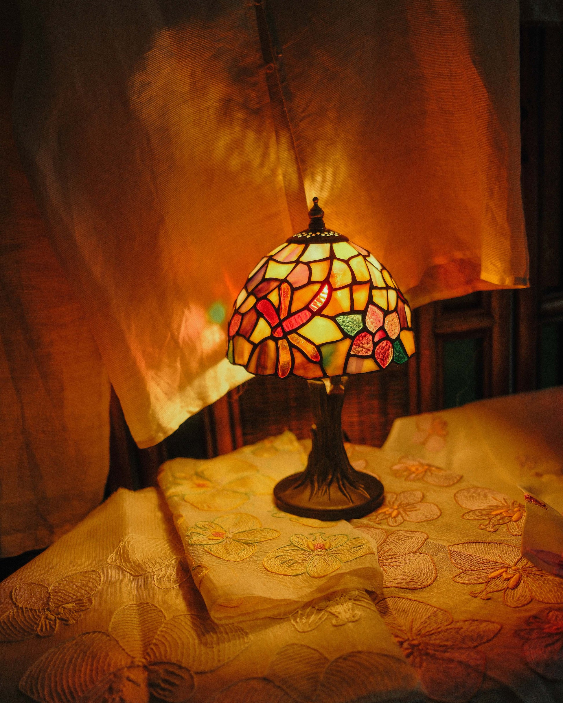 Dragonfly Meadow Lamp