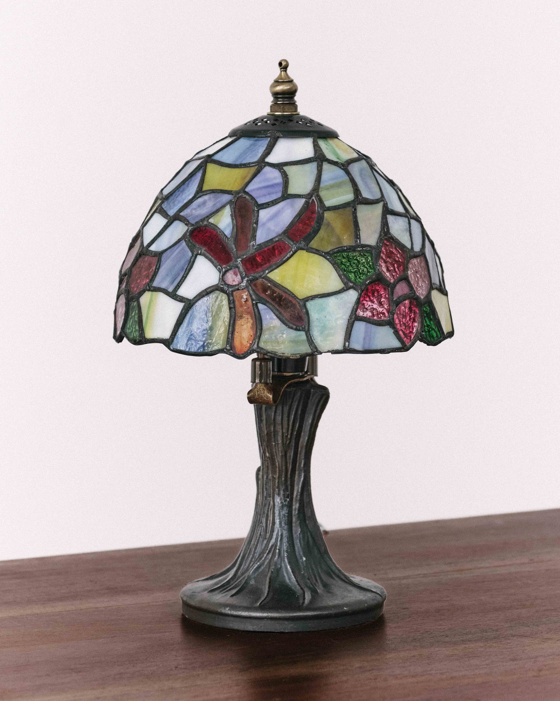 Dragonfly Meadow Lamp