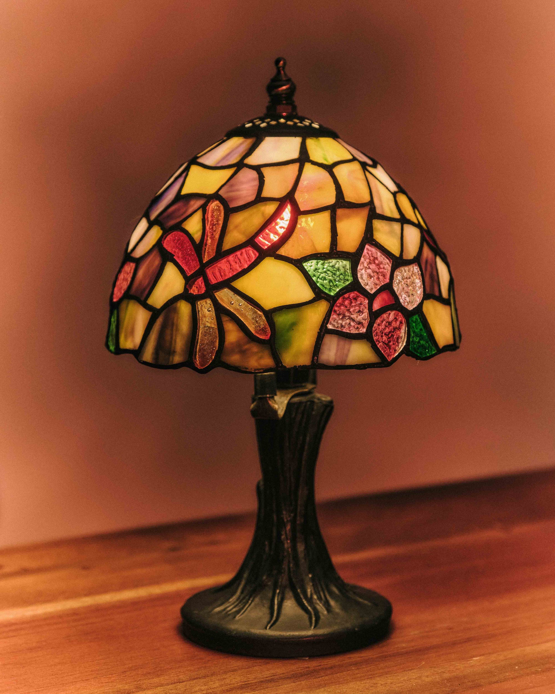 Dragonfly Meadow Lamp